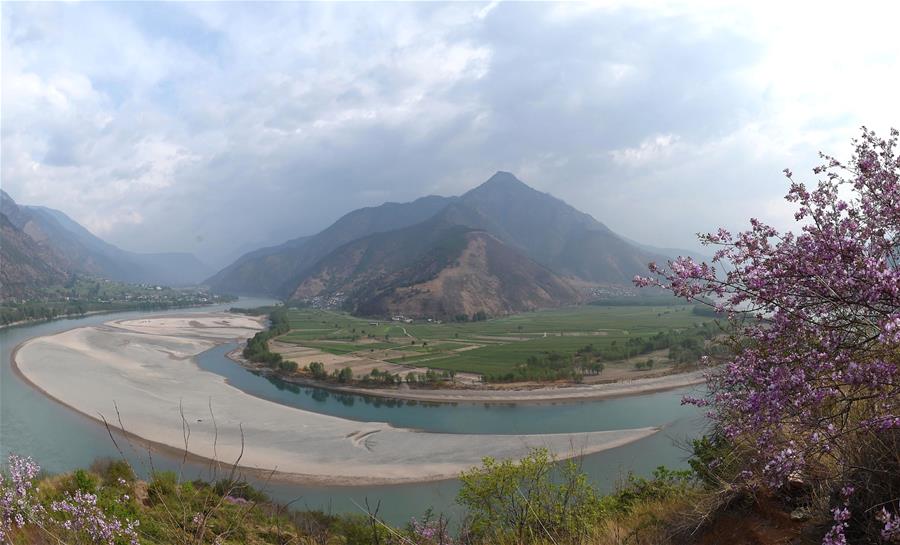 北京去西雙版納怎么玩_云南跟團價格_昆明入住溫泉酒店6天